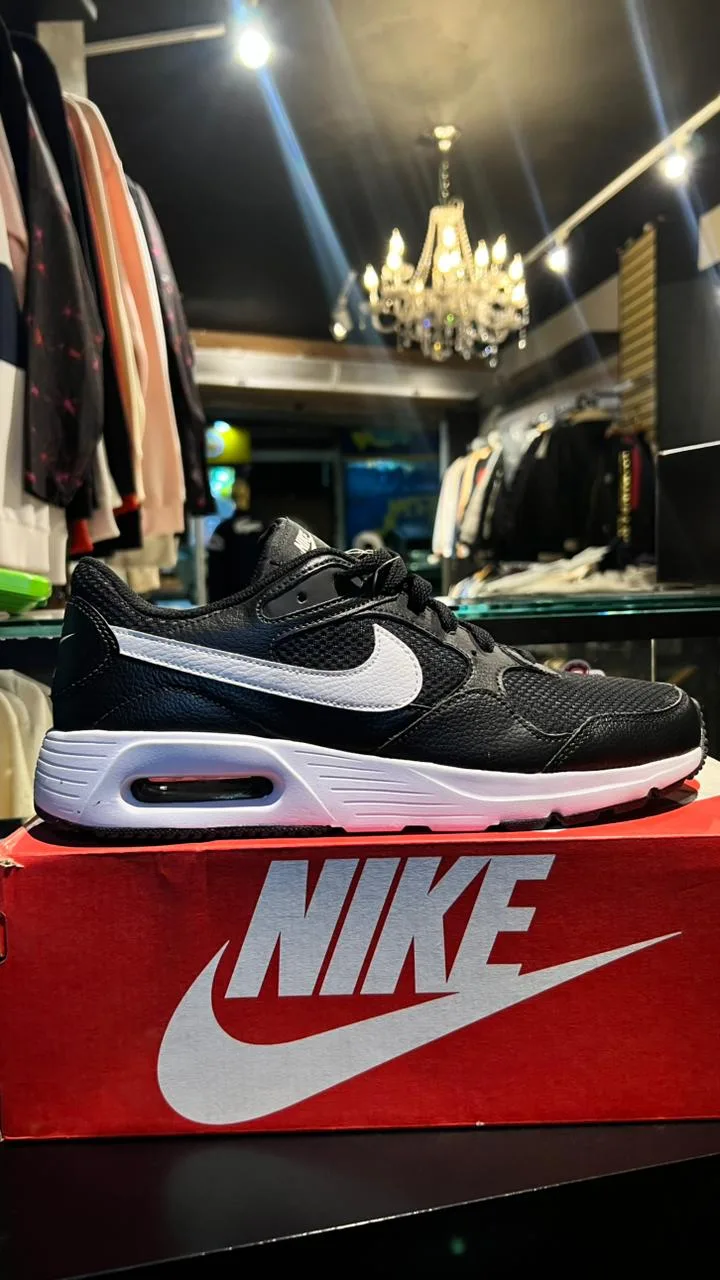 Tenis nike Airmax SC preto 41