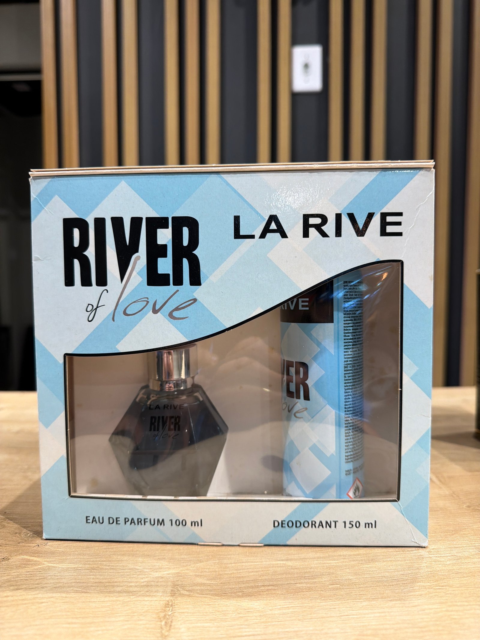 Kit lá tive