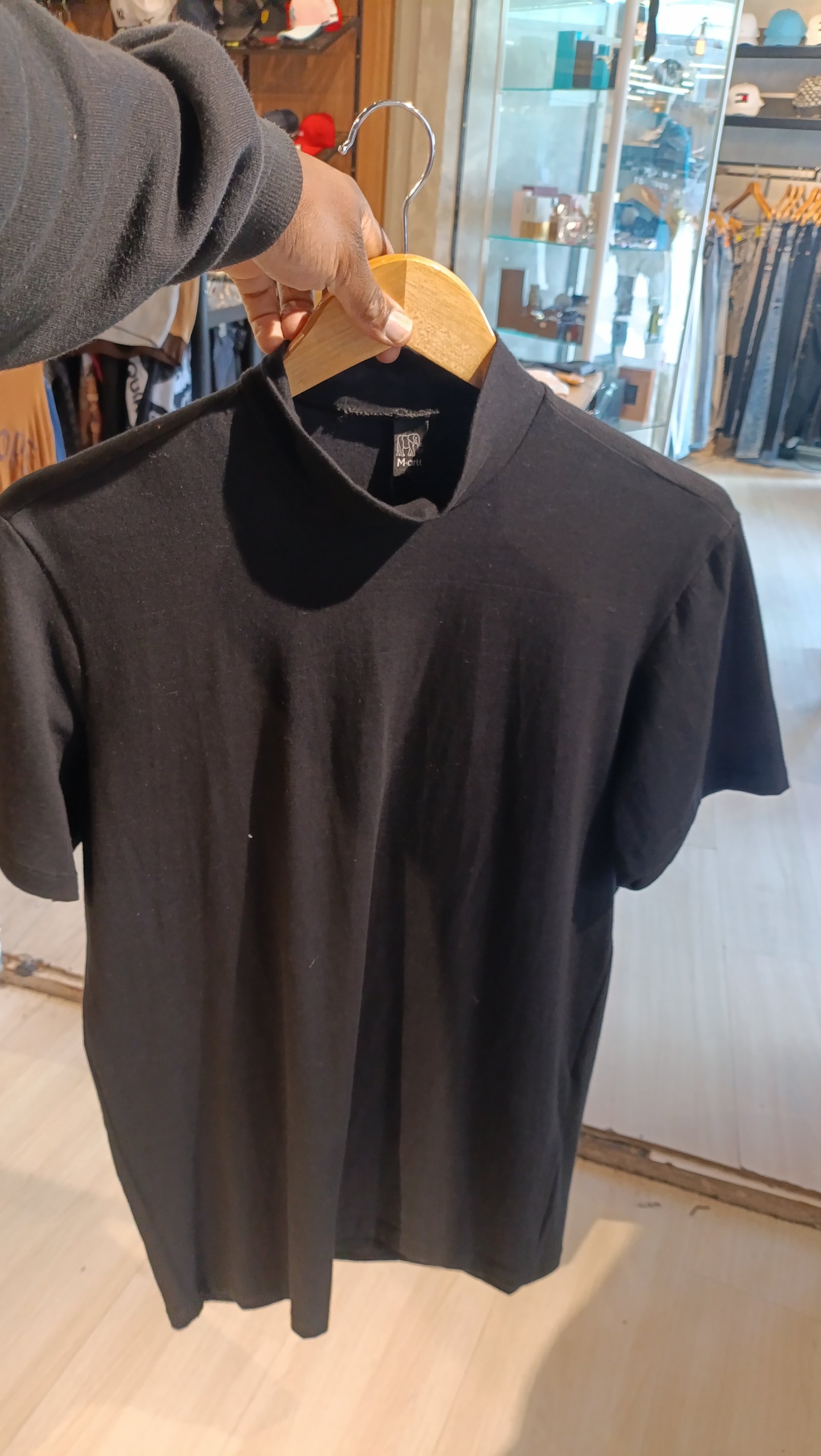 CAMISETA M/C GOLA ALTA