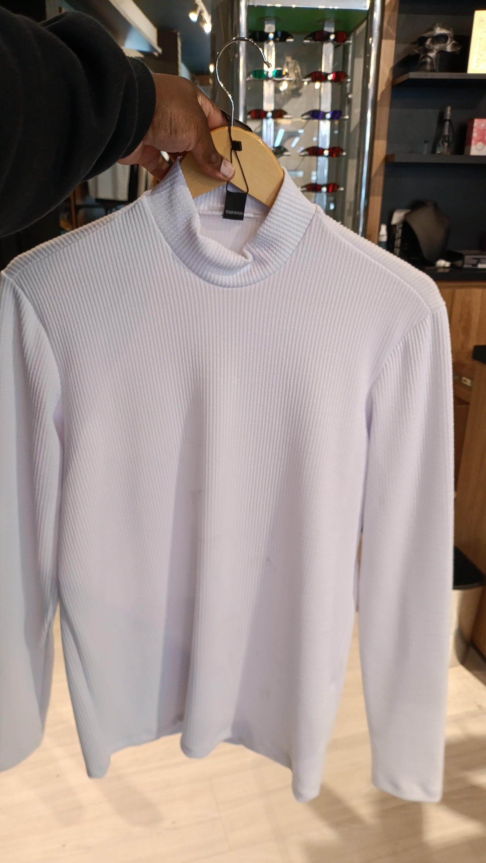 CAMISETA M/L GOLA ALTA M-ARTT