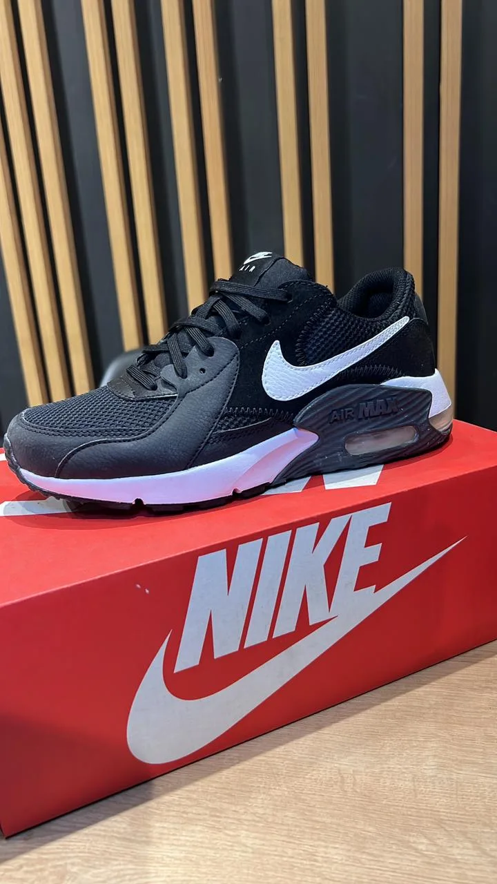 NIKE TENIS AIR MAX EXCEE