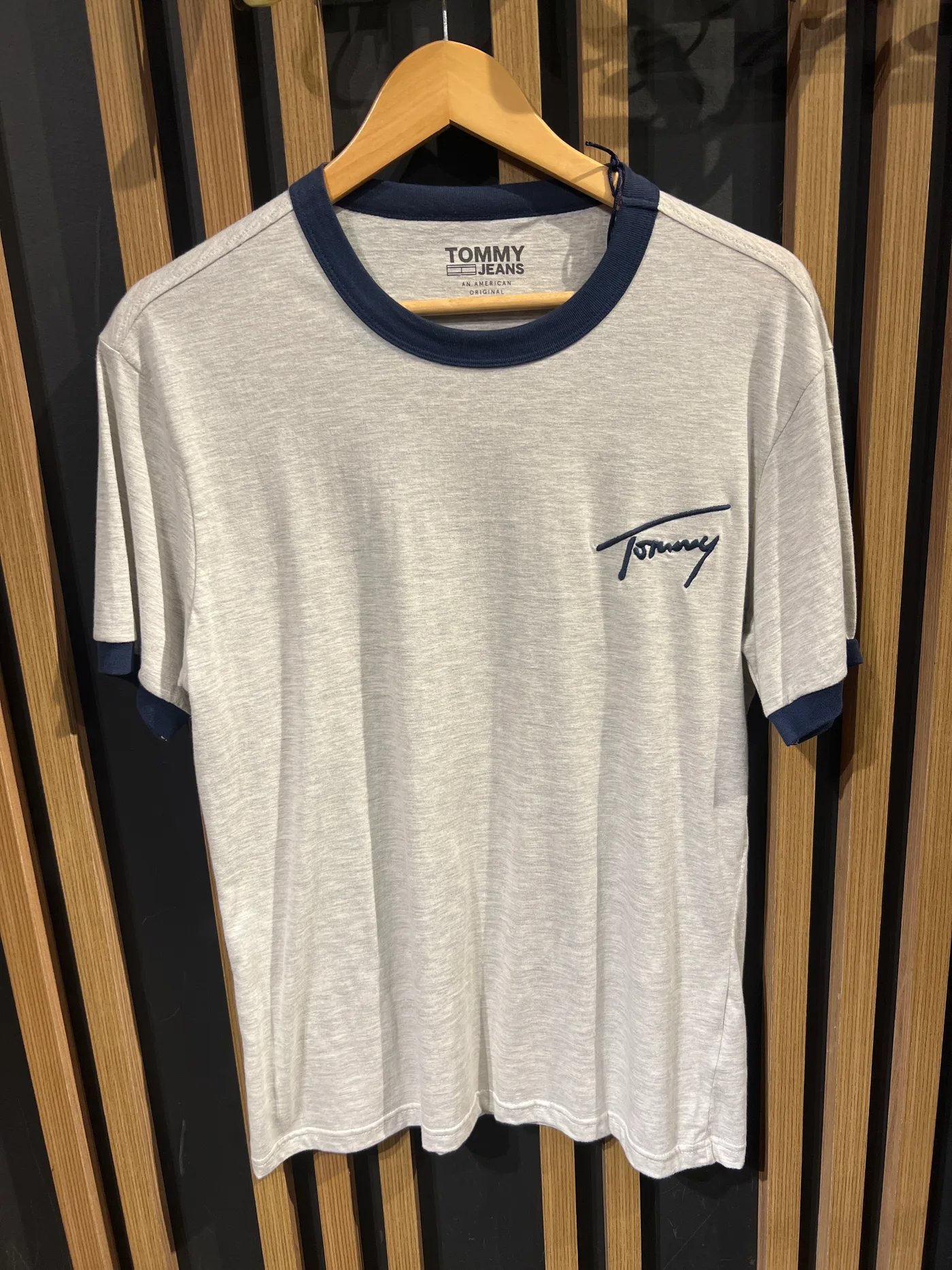 SIGNATURE RINGER TEE