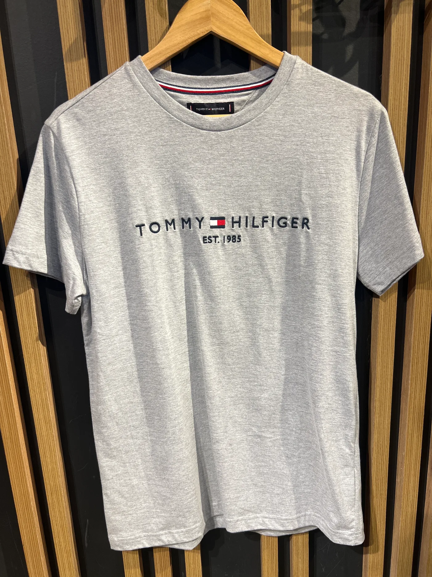 CORE TOMMY LOGO TEE