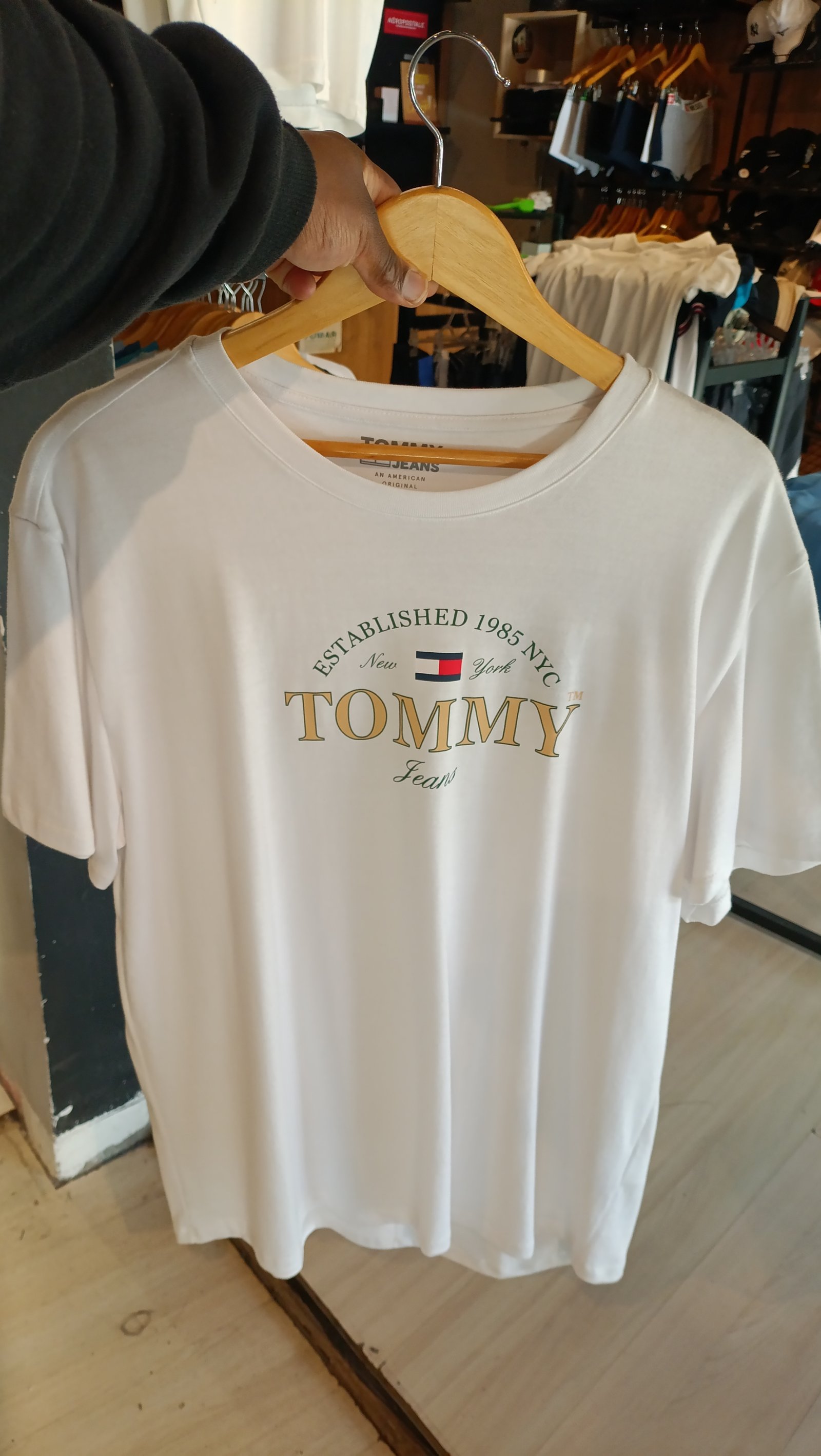 tommy Modern Branca GG